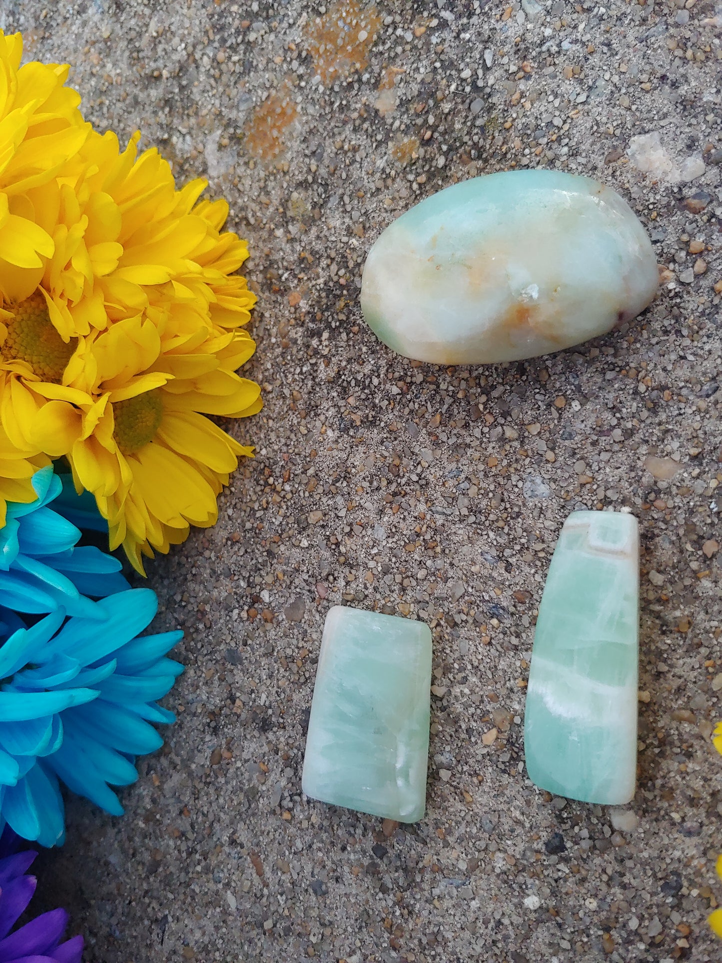 Carribean Calcite Stones