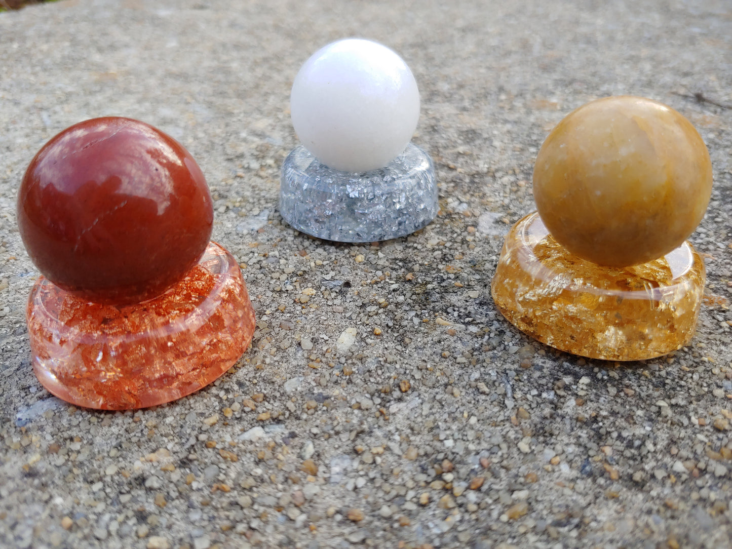 Resin Sphere Holders