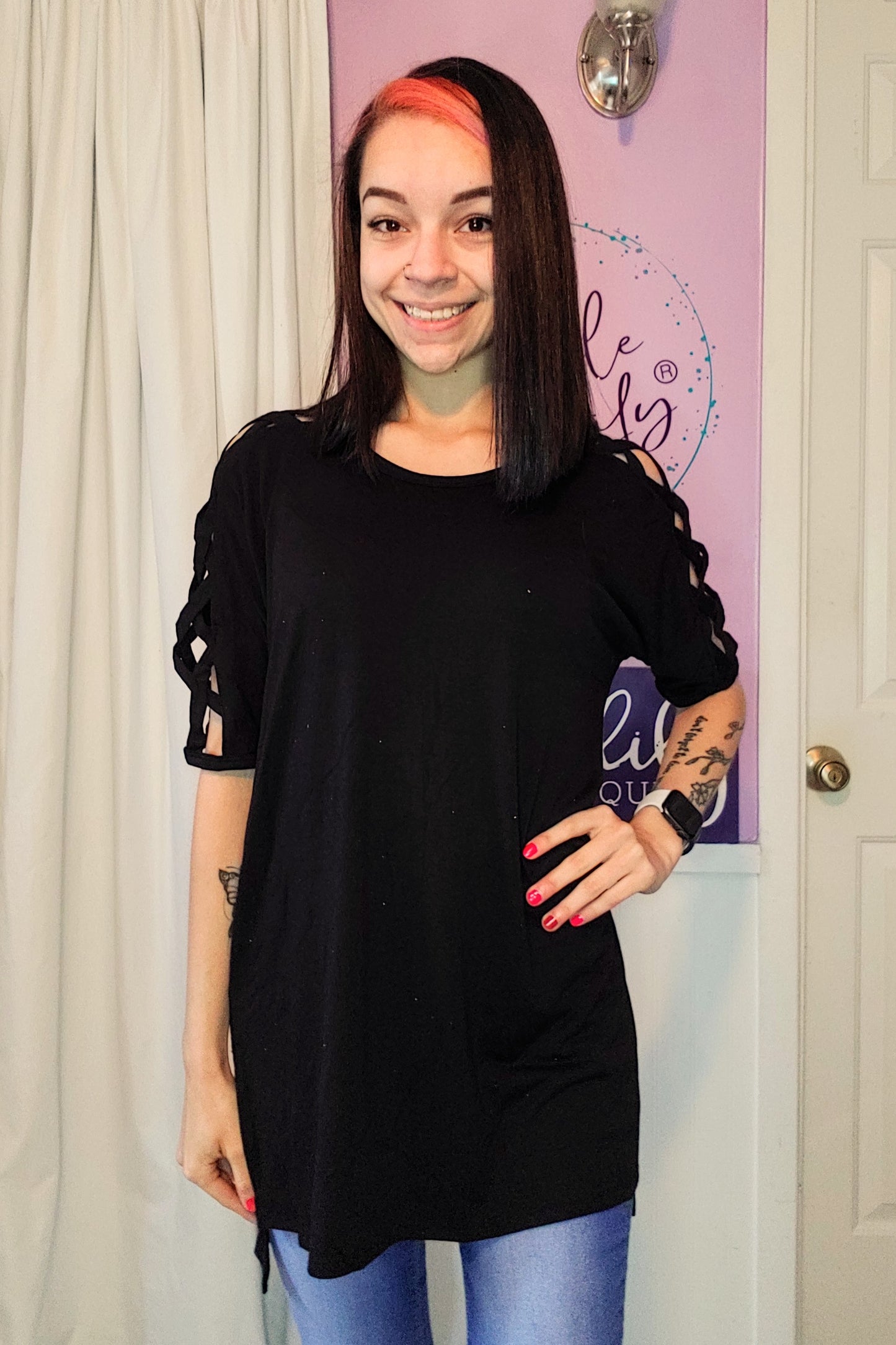 Kenna Cross Sleeve Top in Black (S-XL)