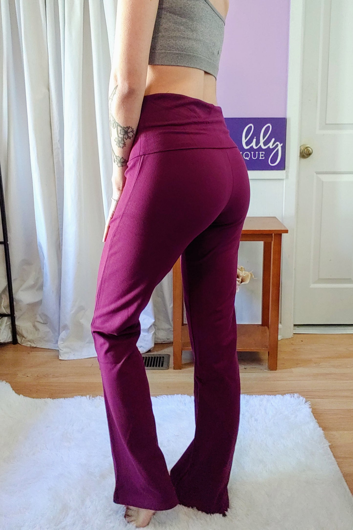 Solid Yoga Pants in Burgundy (S-XL)