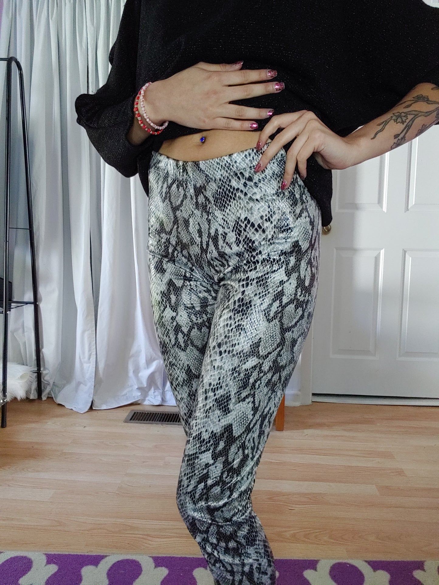 Stunning Snake Leggings (S-XL)