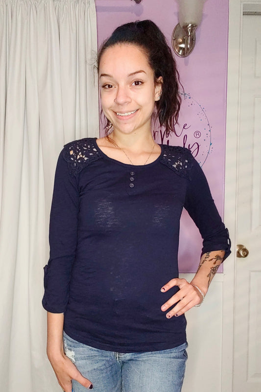 Leslie Lace Top in Navy