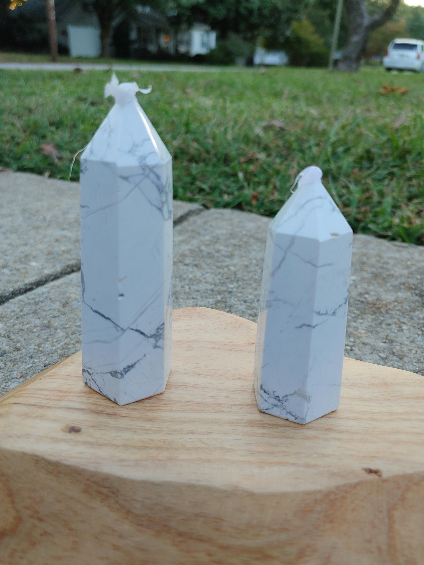 Howlite Towers