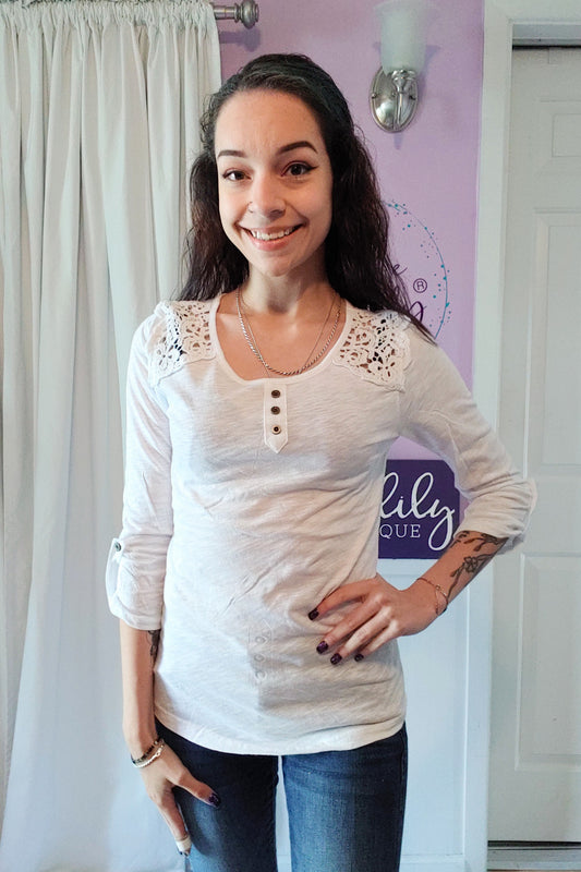 Leslie Lace Top in Ivory