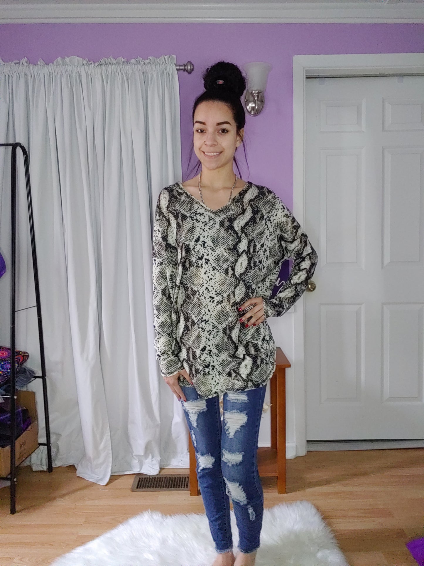 White Snake Relaxed Top (S-XL)