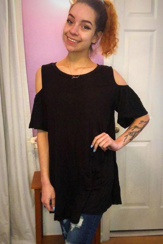 Betty Cold Shoulder Top in Black