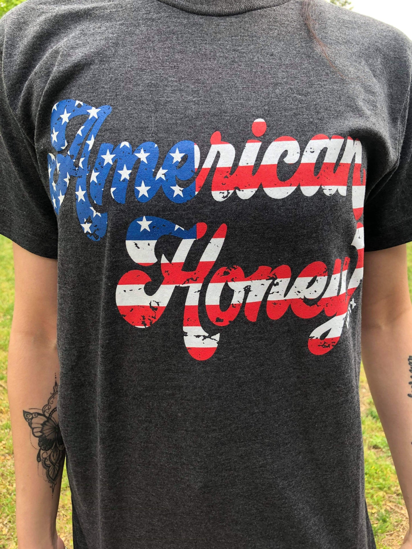 American Honey Tee (S-XL)