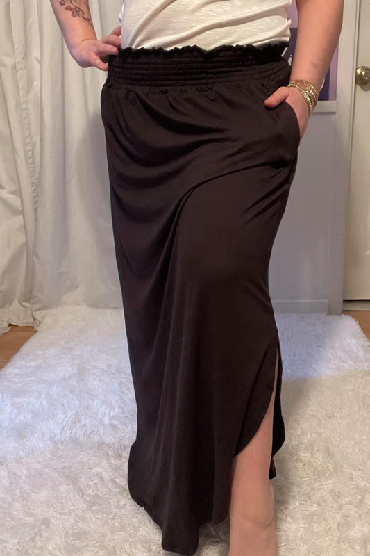 Darcy Slit Maxi Skirt in Black (S-XL)