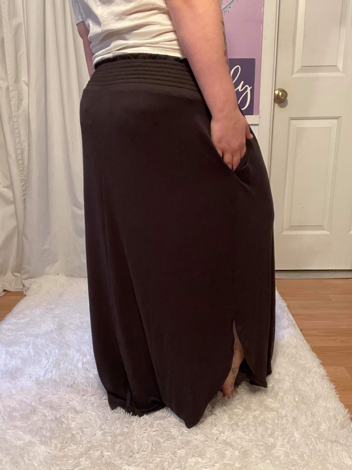 Darcy Slit Maxi Skirt in Black (S-XL)